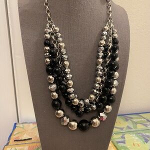 Paparazzi Zi Fame retired short necklace NWT black/silver3 chains